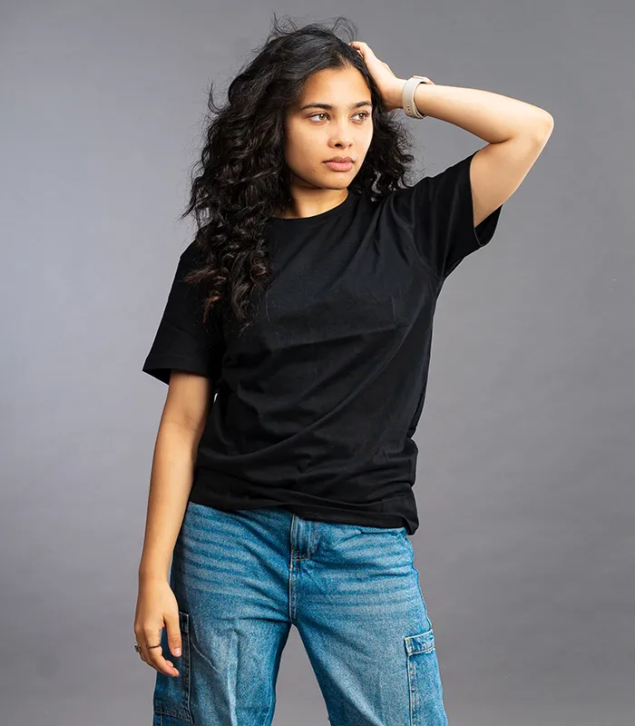 Black-Round-Neck-Unisex-Tshirt-06